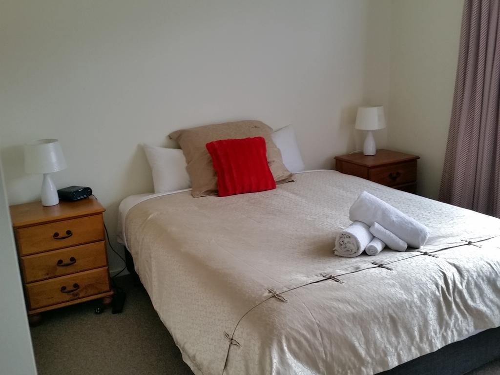 Kea Cottage Te Anau Eksteriør billede
